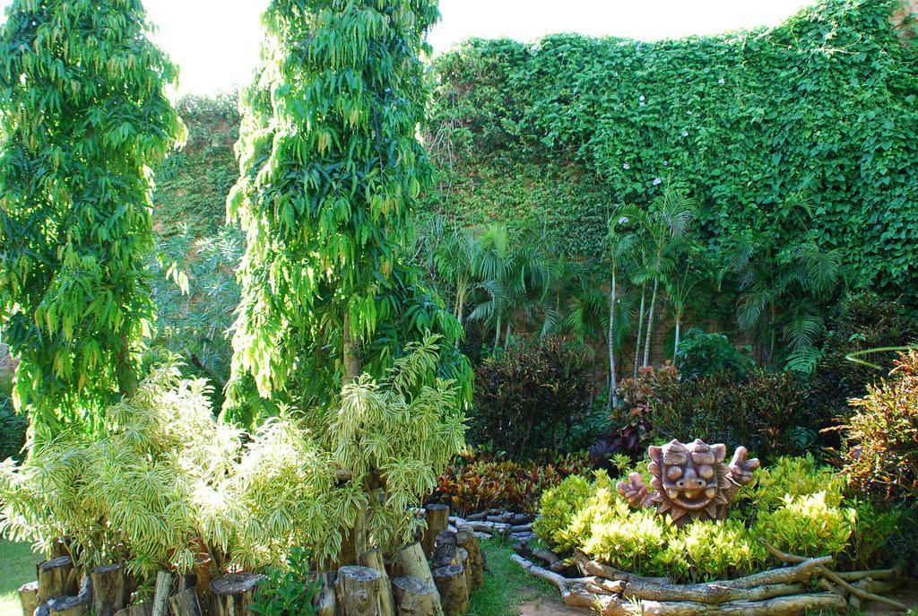 Yukurinaresort Okinawa Garden House Motobu Luaran gambar